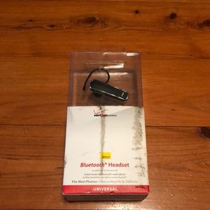 Universal Bluetooth Headset
